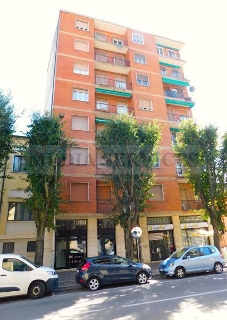 zoom immagine (Appartamento 95 mq, soggiorno, 2 camere, zona Garlasco - Centro)