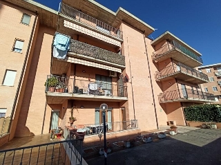 zoom immagine (Appartamento 131 mq, 2 camere, zona Castiglione del Lago)