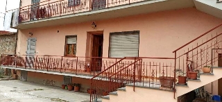 zoom immagine (Appartamento 140 mq, soggiorno, 3 camere, zona Castiglione del Lago)