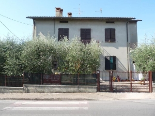 zoom immagine (Casa singola 311 mq, soggiorno, 5 camere, zona Castiglione del Lago)
