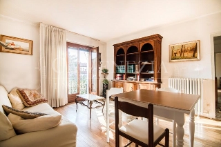 zoom immagine (Appartamento 85 mq, soggiorno, 2 camere, zona Santa Croce)