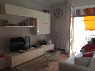 zoom immagine (Appartamento 50 mq, soggiorno, 1 camera, zona Rapallo)