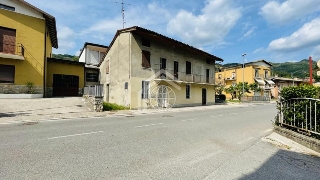 zoom immagine (Rustico, 3 camere, zona Vallio Terme - Centro)