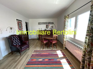 zoom immagine (Bifamiliare 90 mq, soggiorno, 2 camere, zona Sanremo)