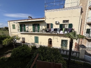 zoom immagine (Appartamento 65 mq, soggiorno, 2 camere, zona Torre del Greco)